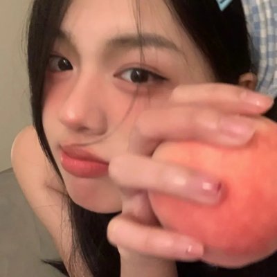 热裤荡女
